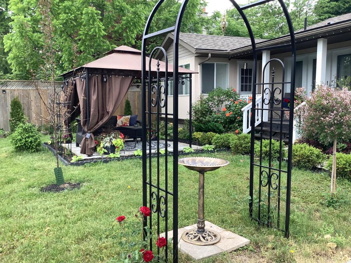 Summer Solstice Bed & Breakfast Niagara-on-the-Lake Dış mekan fotoğraf